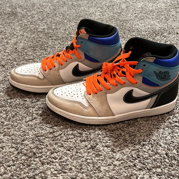 Air Jordan 1 Retro High - Picture 4 of 7